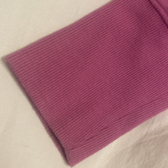 Sweater - Picture 6 of 7